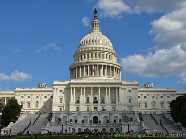 Image of the Capitol building taken by Donghun Shin on Unsplash